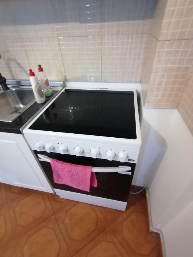 Appartamento Incantevole Con Posto Auto Privato Vlore Luaran gambar